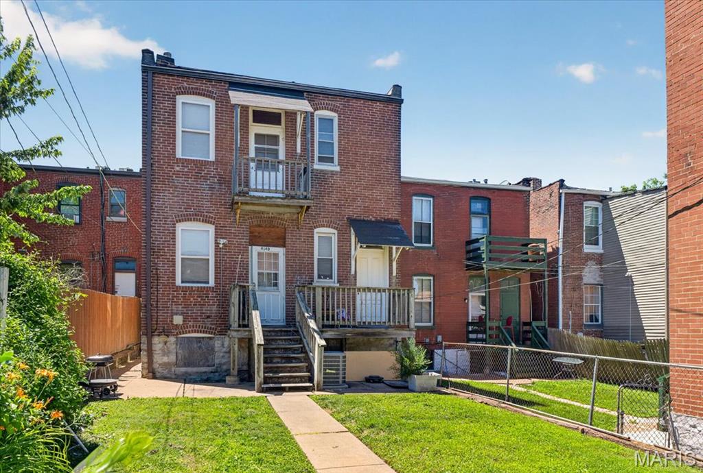 St Louis Commons Add - Residential Income