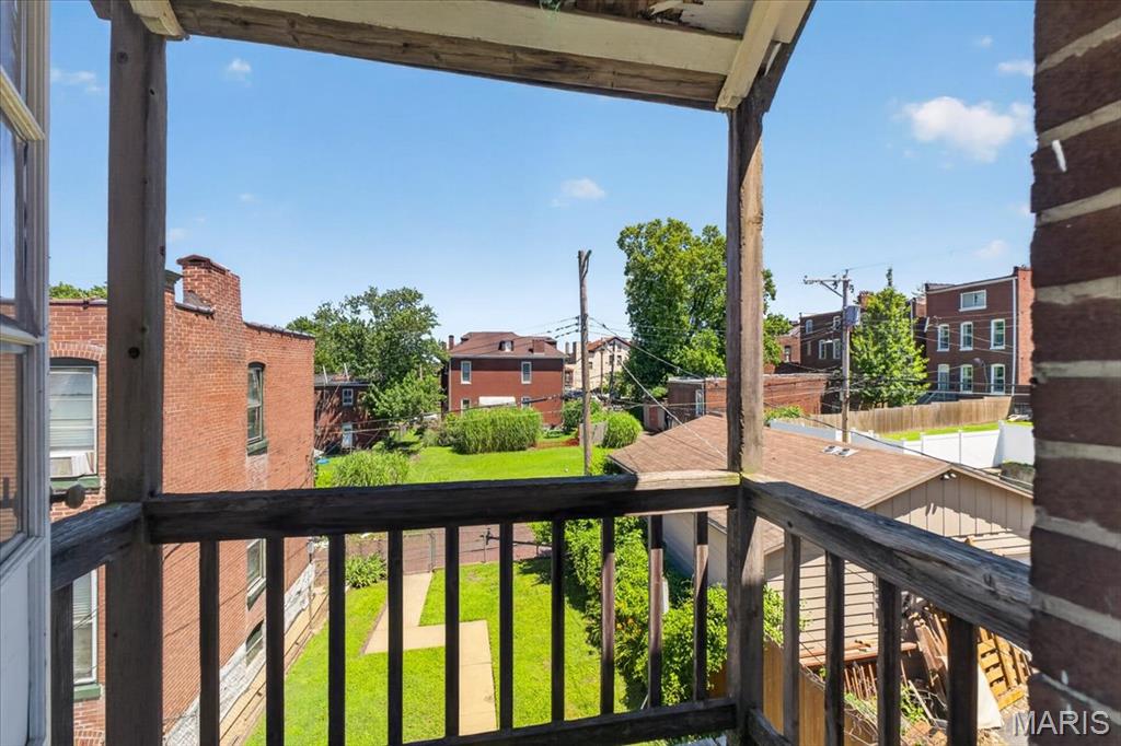 St Louis Commons Add - Residential Income