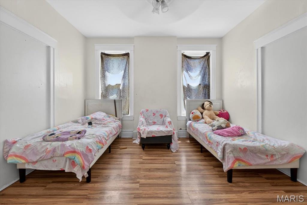 St Louis Commons Add - Residential Income