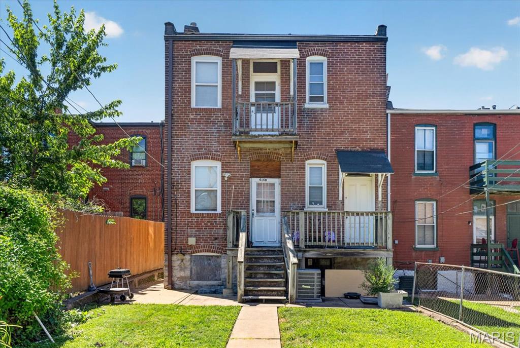 St Louis Commons Add - Residential Income