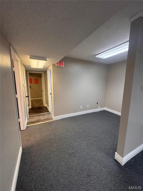 THE FORUM COMMERCIAL RESUBDIVISION - Commercial Lease