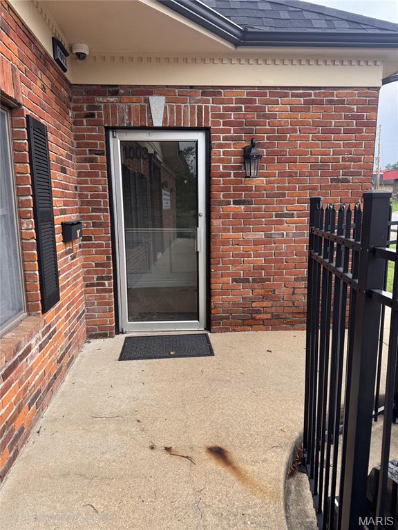 THE FORUM COMMERCIAL RESUBDIVISION - Commercial Lease