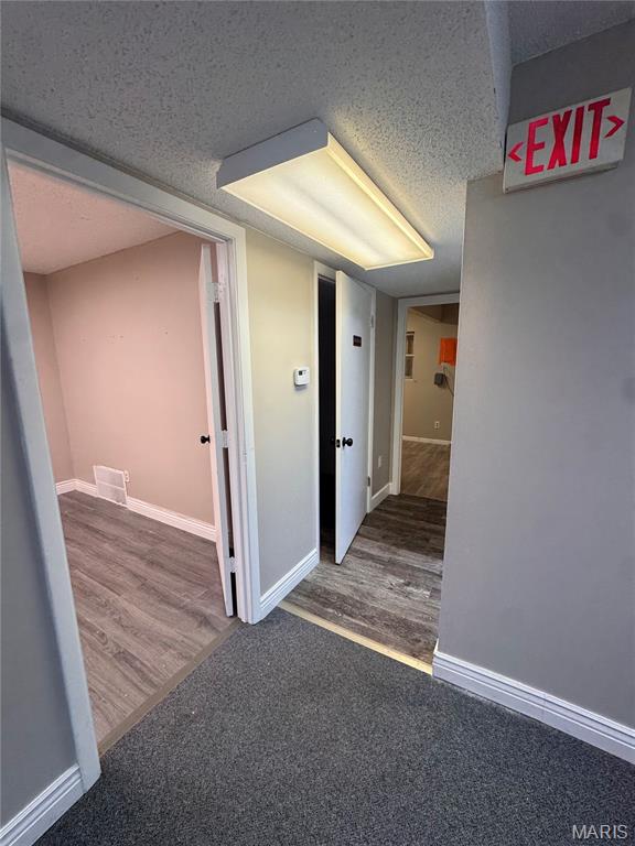 THE FORUM COMMERCIAL RESUBDIVISION - Commercial Lease