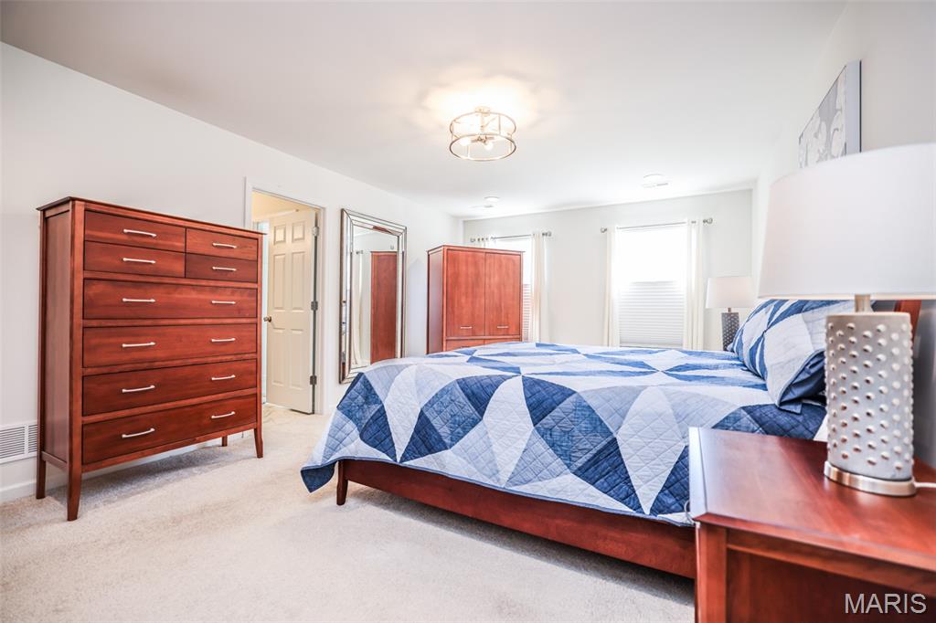 Townes At Geyer Grove Condo - Residential