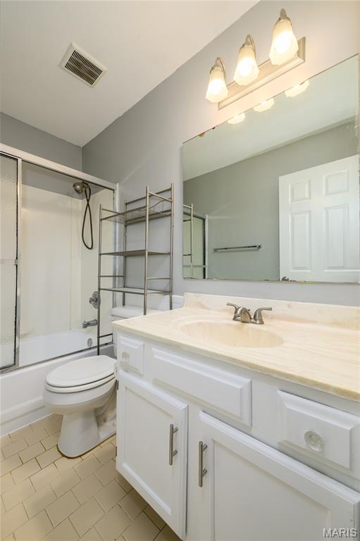Woodfield #5 - Residential