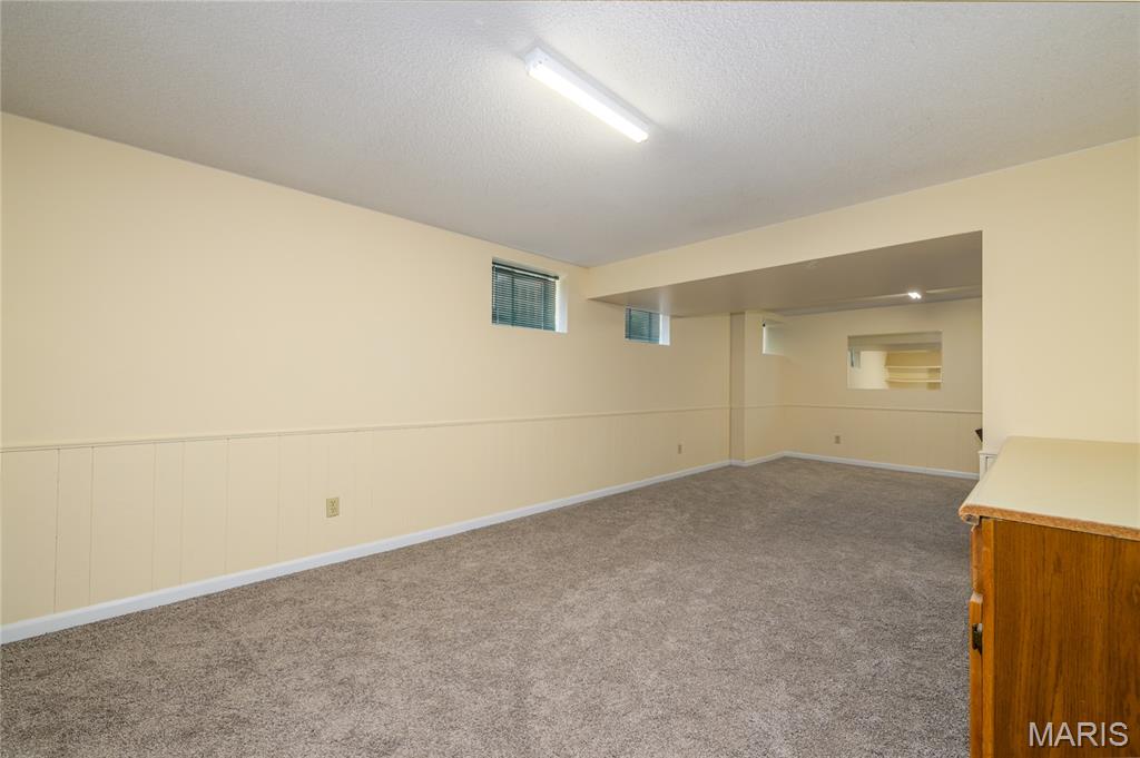 Woodfield #5 - Residential