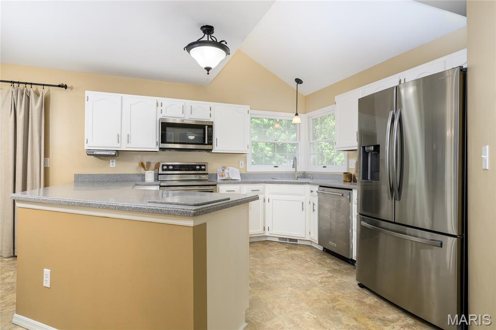 Woodfield #5 - Residential