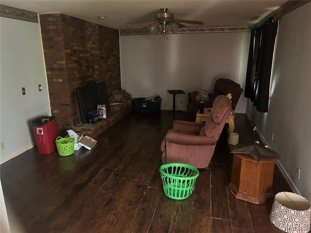 Colonial Acres - Residential