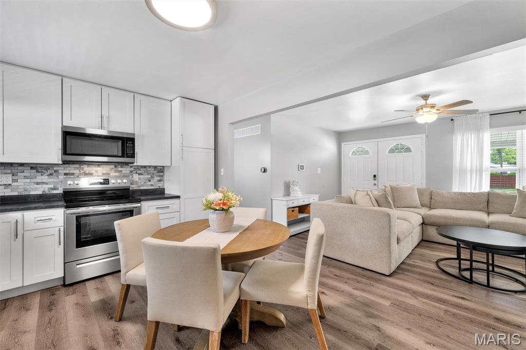 Boardwalk Three Sec Of Mayer - Residential