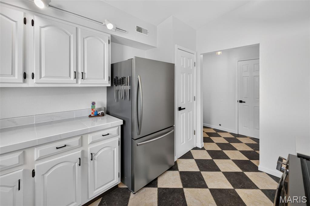 Meadow Ridge - Residential