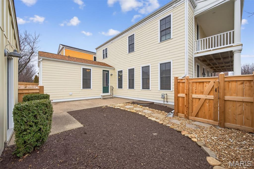New Town At St Chas #10 - Residential