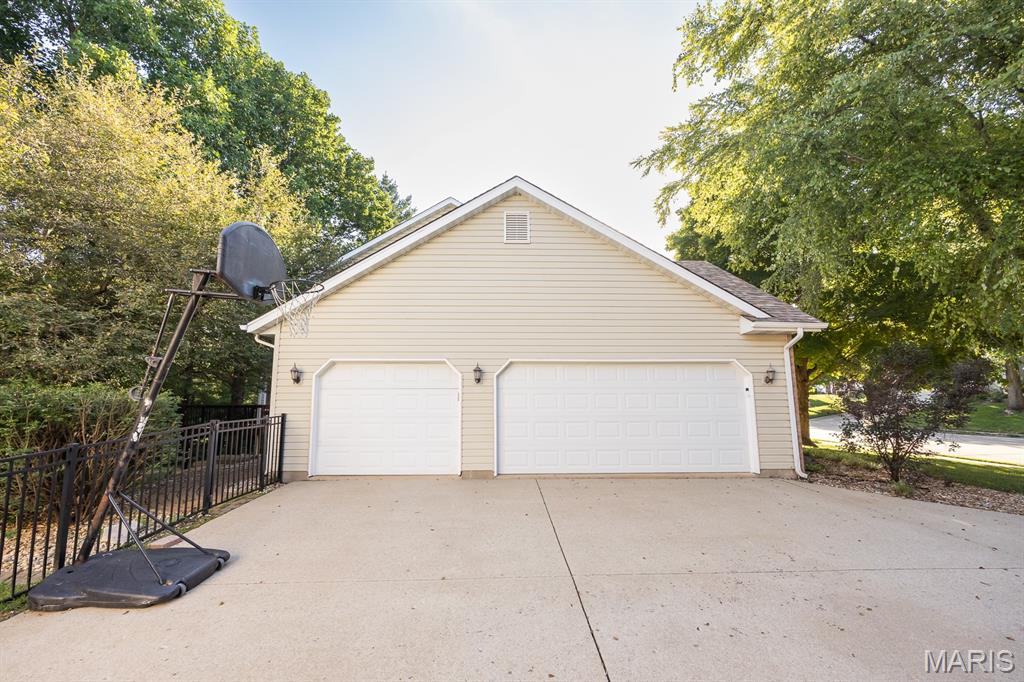 Nolin Crk Ests/Lincoln Farm - Residential