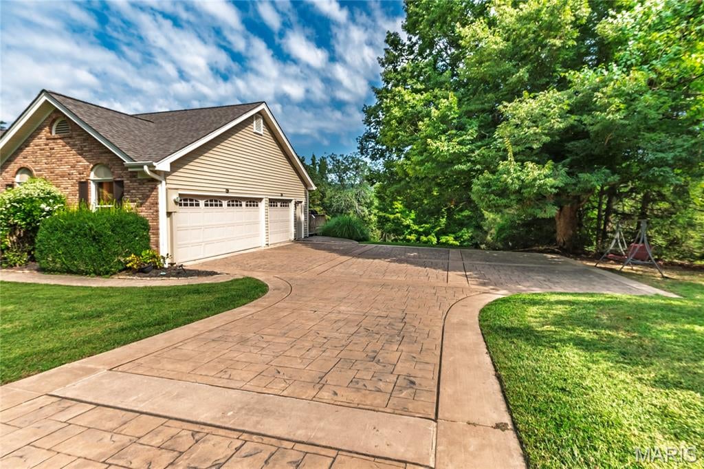 Summit View Place - Residential