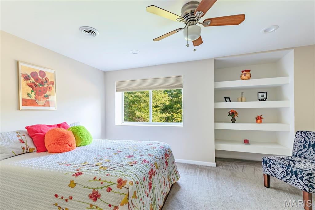 Summit View Place - Residential