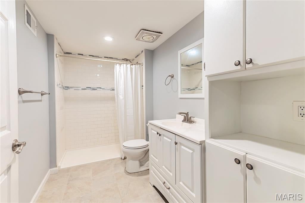 Summit View Place - Residential