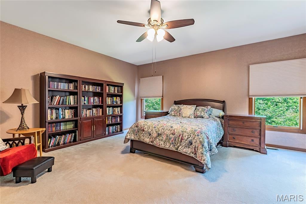 Summit View Place - Residential