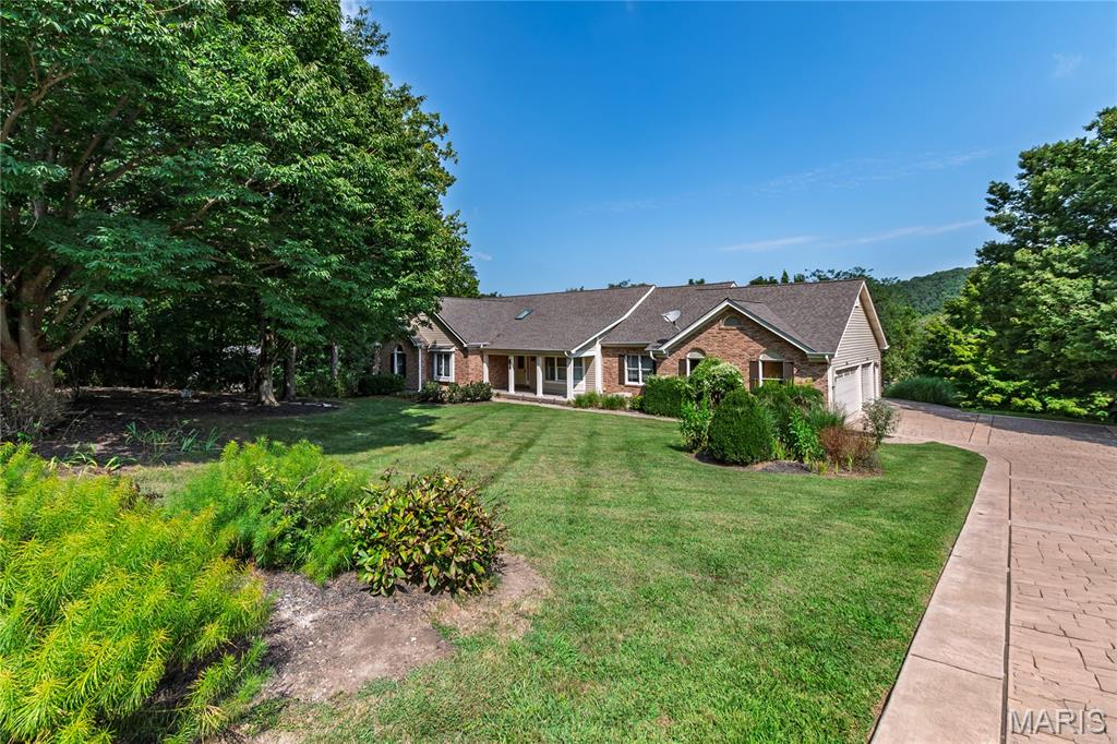 Summit View Place - Residential