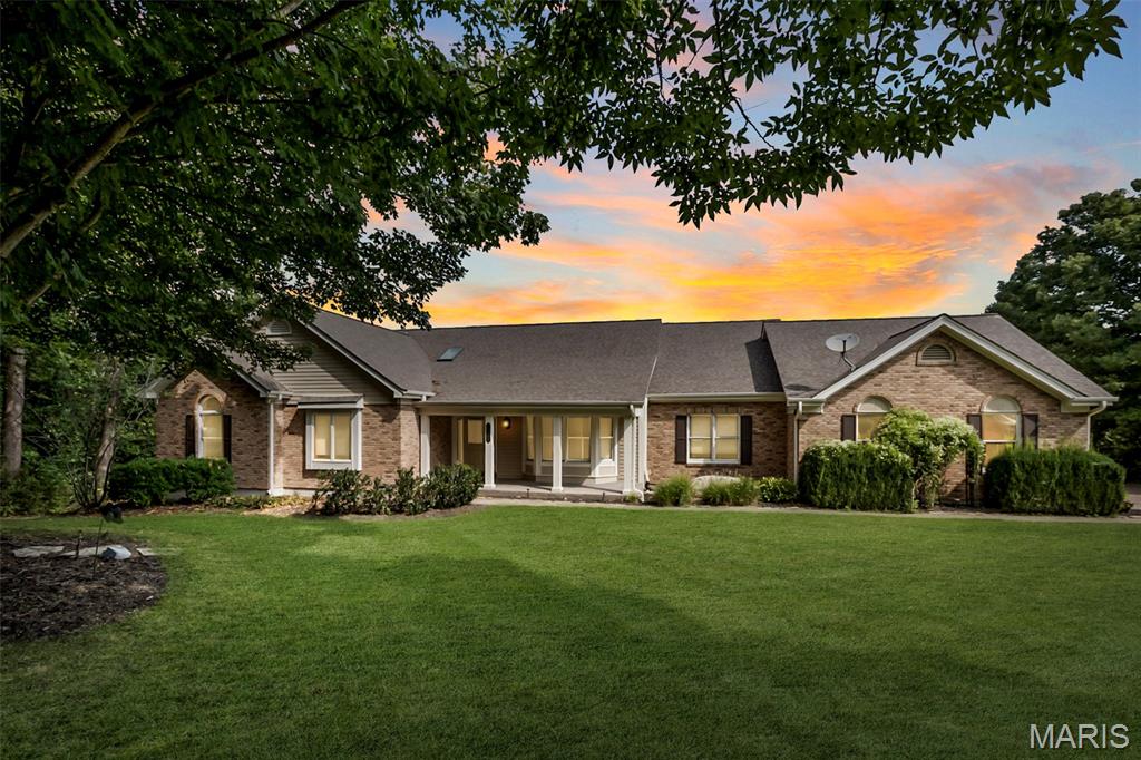 Summit View Place - Residential