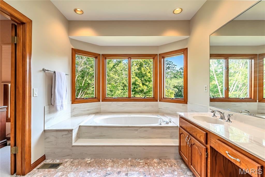 Summit View Place - Residential