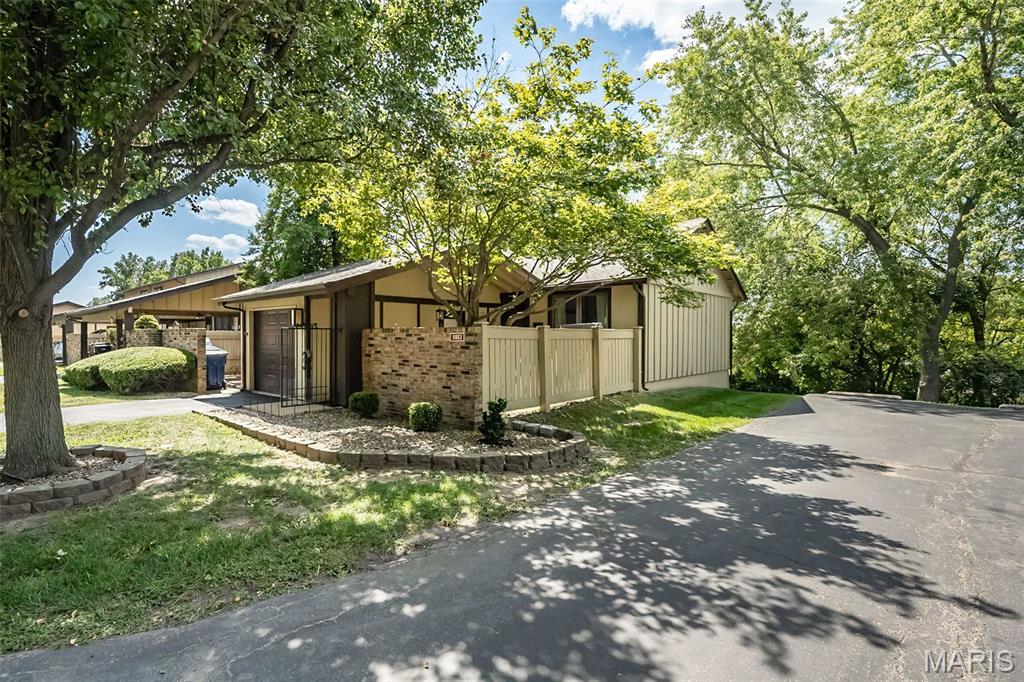 Sugartree 1 - Residential