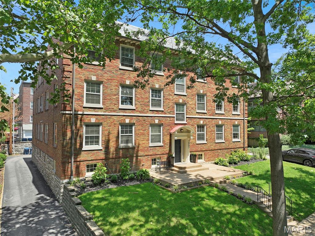 Buckingham The - Residential