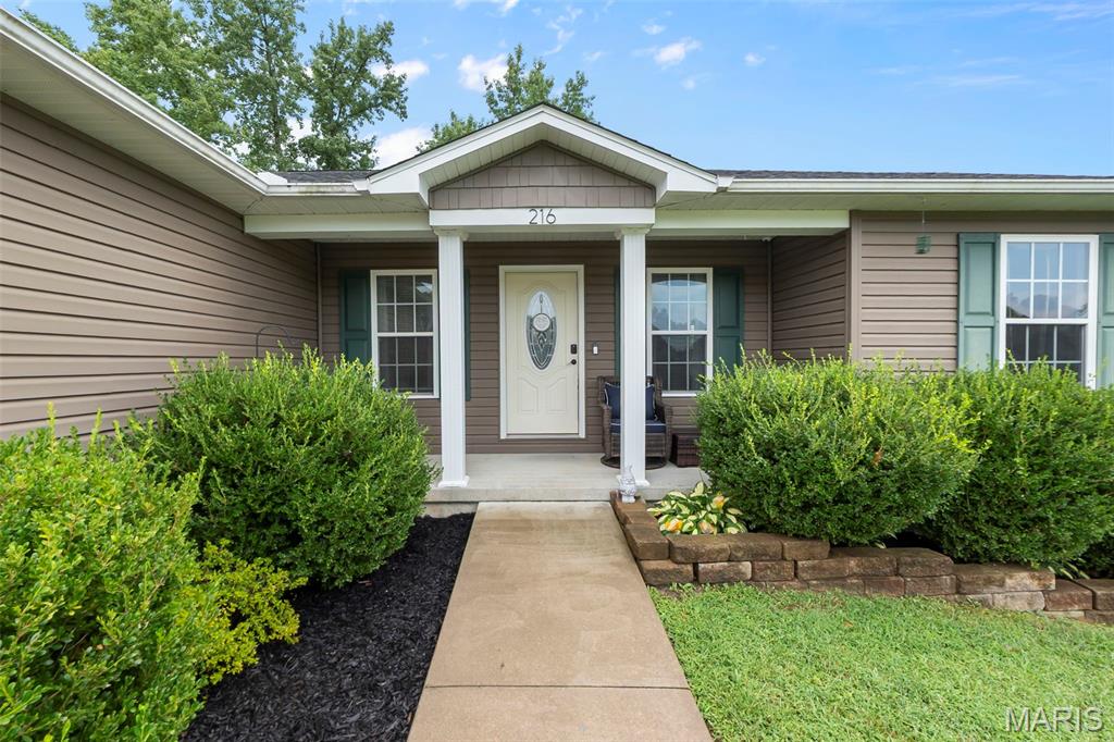 Welcome home to 2,275 square feet of well-designed living space in Cape Girardeau, Missouri, within the Jackson School District. Step into an open floor plan where a kitchen with granite countertops sets the stage for everyday living and entertaining. The split bedroom layout gives every room breathing room, while the primary suite — complete with a large walk-in closet — offers a private retreat at the end of the day. Downstairs, the finished basement features newly updated luxury vinyl plank flooring, ready for movie nights, a home gym, or extra hangout space. Outside, the fenced backyard invites relaxed evenings and weekend gatherings. For hobbyists and outdoor enthusiasts, the oversized John Deere room with its own side drive to the John Deere garage finally gives every tool, mower, and project a home. This is Cape Girardeau living, done right.