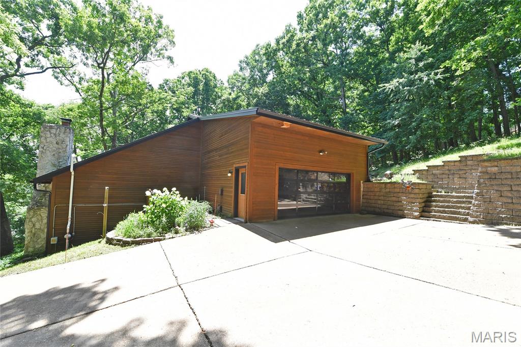 Dresser Hill - Residential Lease