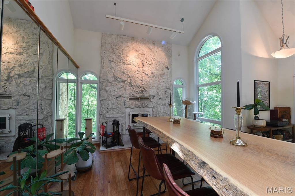 Dresser Hill - Residential Lease