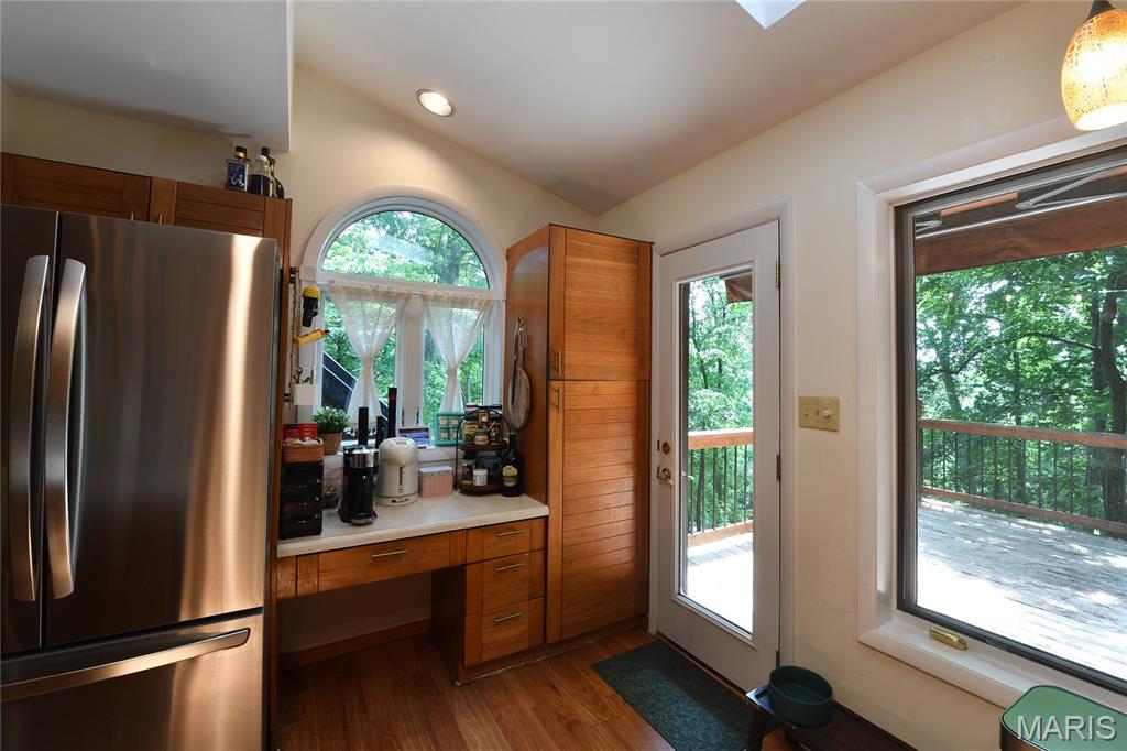 Dresser Hill - Residential Lease