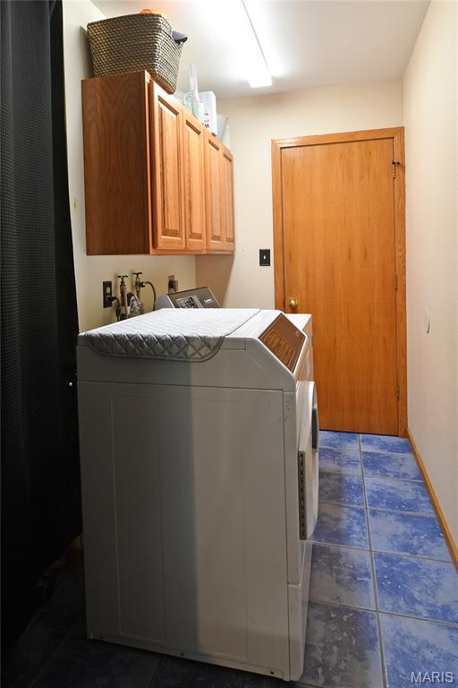 Dresser Hill - Residential Lease
