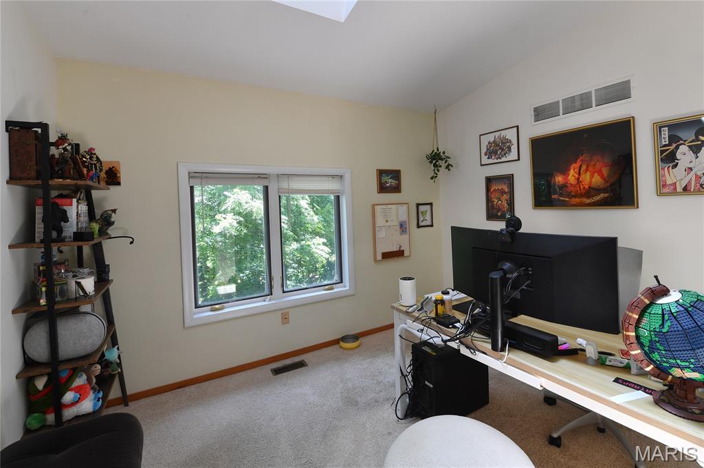Dresser Hill - Residential Lease