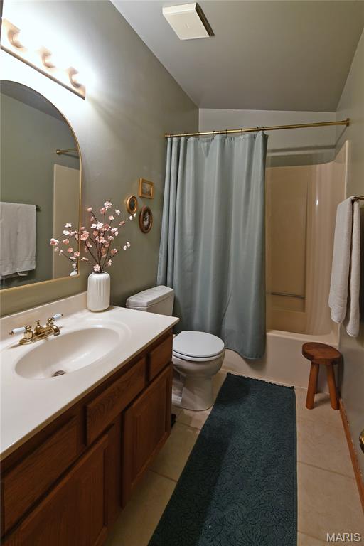 Dresser Hill - Residential Lease