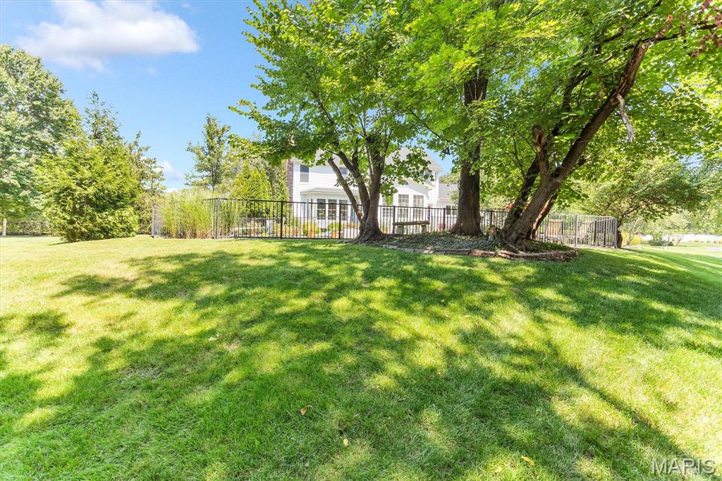 Ashford Oaks - Residential