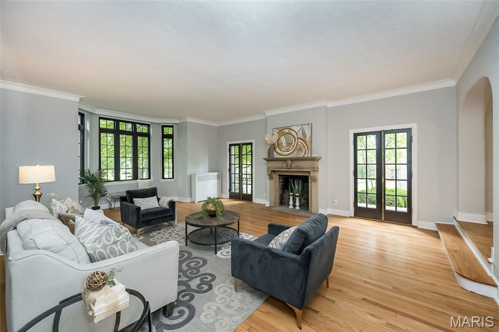 W C H Duplex - Residential