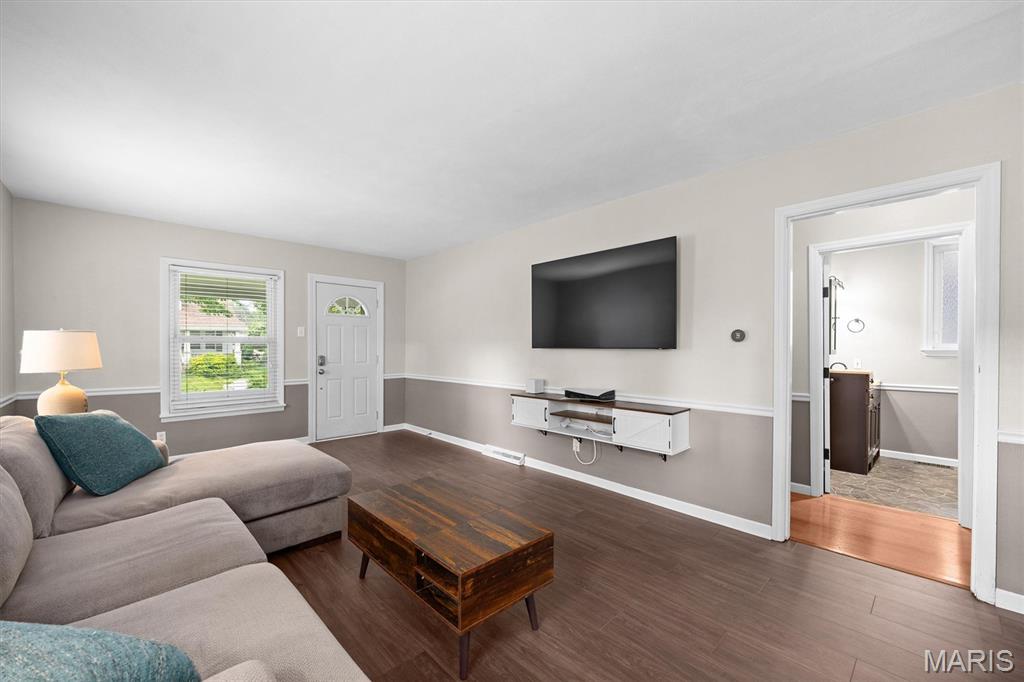 McKinzie Place - Residential