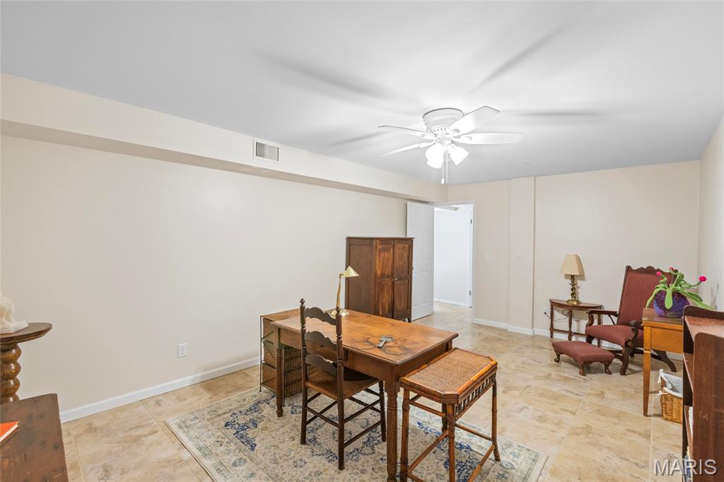 Birnamwood Condo Ph One - Residential