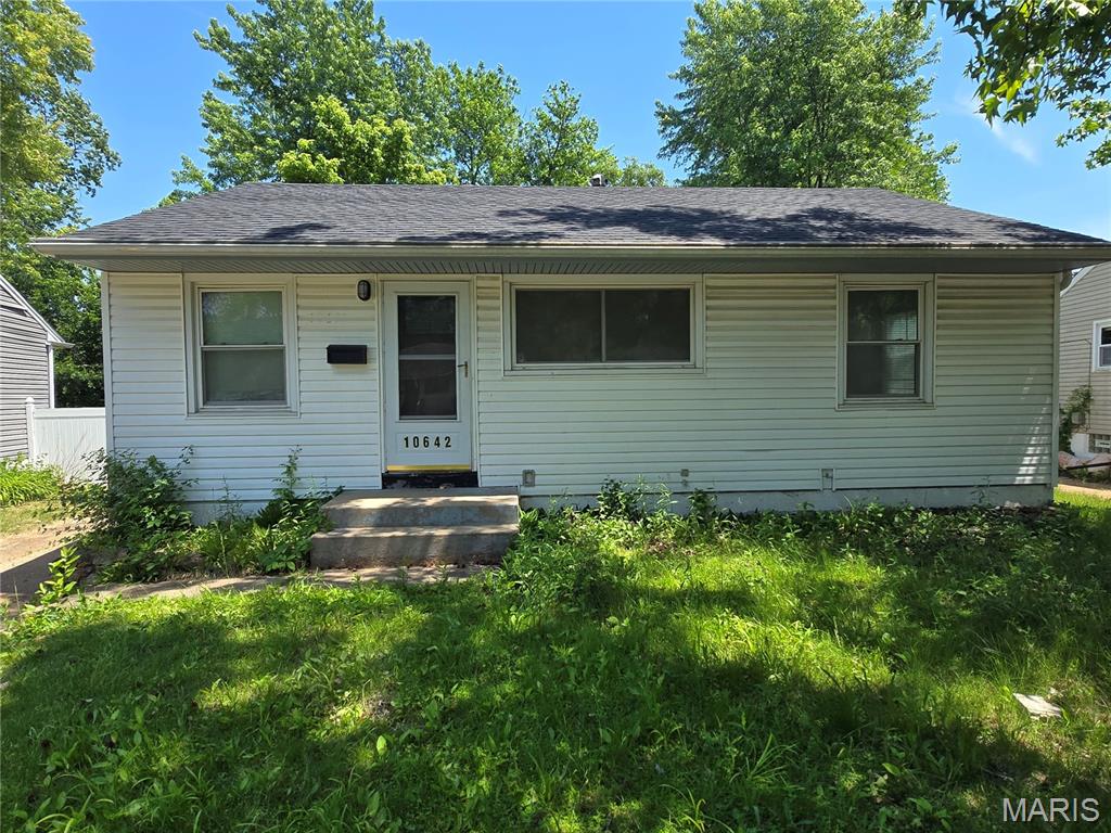 Welcome to this charming 3-bedroom, 1-bath home tucked away on a quiet cul-de-sac! The home is in good condition, with solid mechanical systems, a newer roof, vinyl siding, vinyl windows, and a nicely renovated bathroom. Only a few minor items may be elected to be done if buyer chooses. With an attractive setting and many of the important updates already in place, this home is a great option for an owner-occupant looking for an affordable place to call home or an investor seeking a solid rental property.