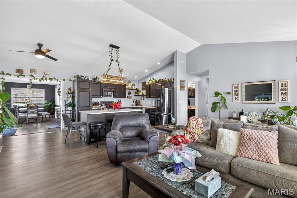 Hunters Rdg Ph 2 - Residential