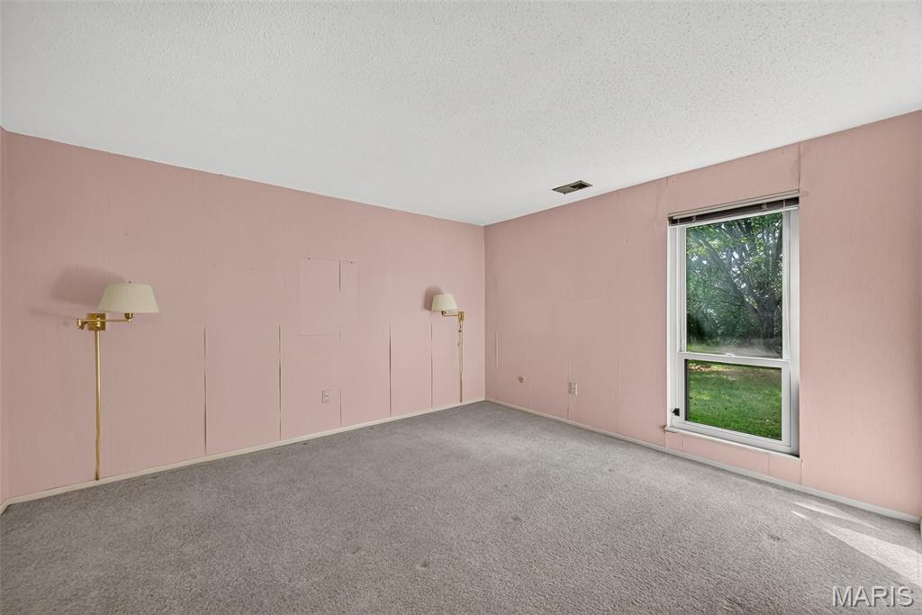 Mason Green Condo 5 - Residential