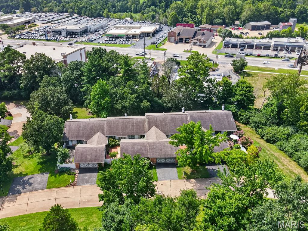 Mason Green Condo 5 - Residential