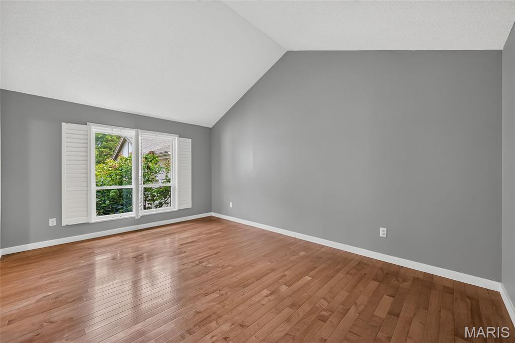 Mason Green Condo 5 - Residential