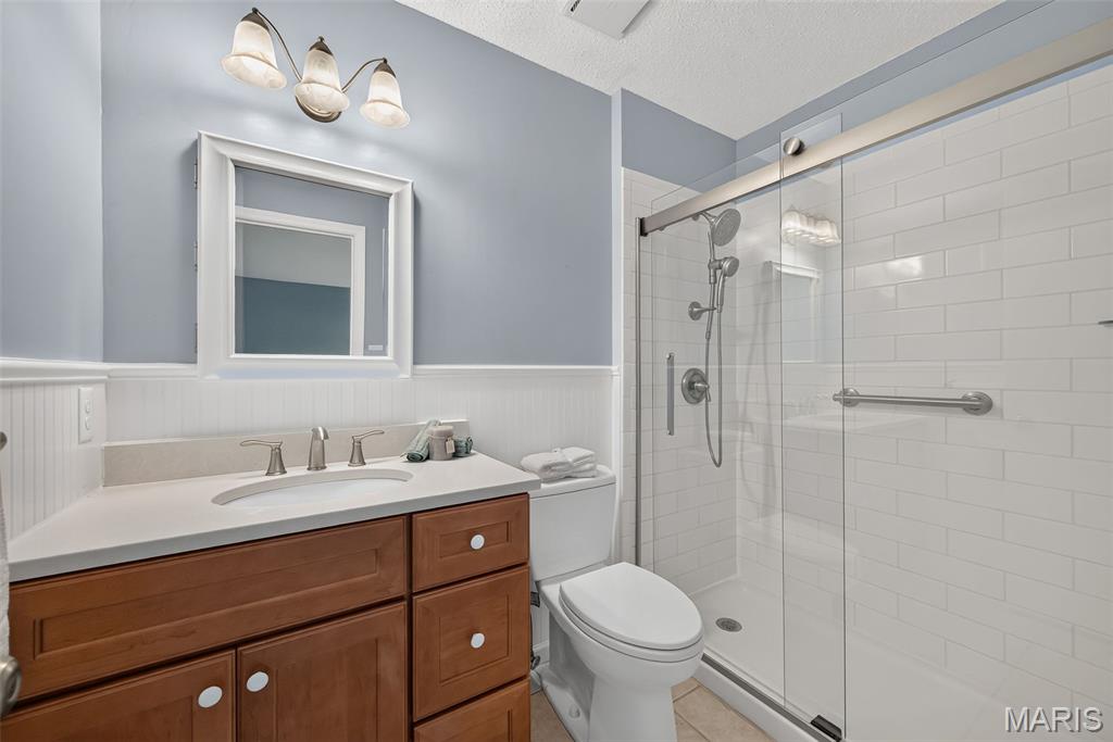 Mason Green Condo 5 - Residential