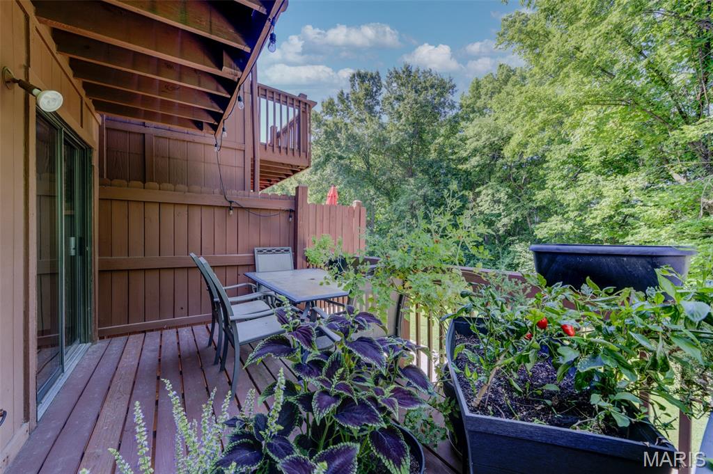 Chateau Country Club Twnhms Stg2 - Residential