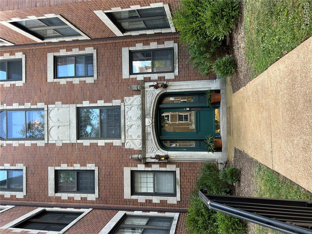 6314 South Rosebury Condo - Residential Lease