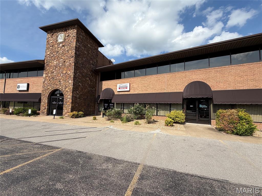 Allen - Commercial Lease