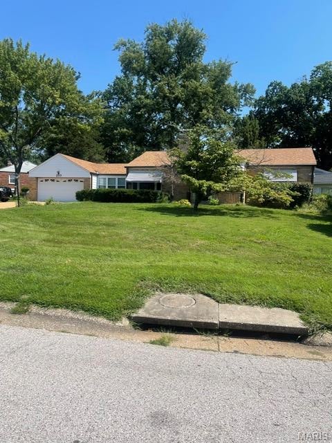 Get ready to enjoy some surf n’ turf, because that’s what you’ll be able to afford w/ this budget friendly Webster Groves rental!  253 Turf is a brick beauty on a spacious lot.  Plenty of trees give this home that wonderful Webster feeling. Come on in & get comfy! Either through the front door that opens right into the cozy living room w/fireplace & front closet, or through the attached 2 car garage that leads to large sunroom w/sliding glass doors to the private back patio. Kitchen has a pass thru window to the sunroom, which makes it ideal for entertaining.  Dining room for your friendsgiving festivities. Master bedroom w/ beautiful wood floors and half bath.  Massive unfinished basement w/ plenty of closet space to store your off season clothes. This home has it all.  It's only missing it's newest tenant to come in & make it their own! Surf’s up, Turf’s up! But, hurry because it won’t last long :) CHEERS!