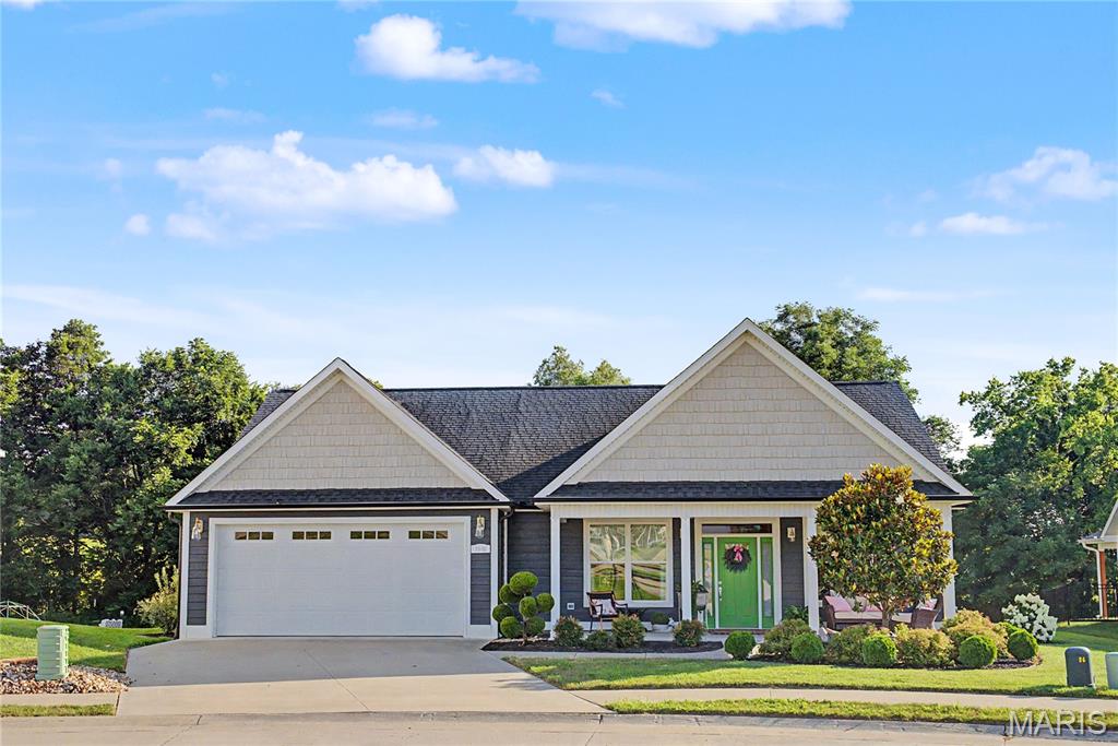 Located in Walden Park with a private park like setting in the backyard. This home was professional designed and well maintained.   This home offers an outside entrance to a heated and cooled storage room with built in shelving. Additional storage closet located in the garage. Screened in porch that leads to additional outdoor entertaining area. 
listing realtor owns this home
