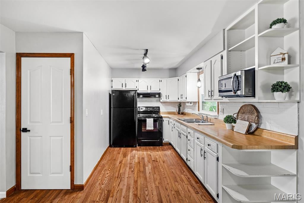 Brooke - Residential