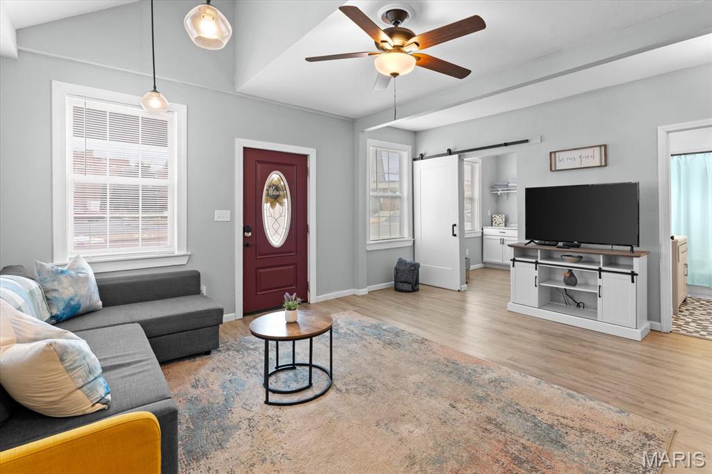 City/Waterloo - Residential