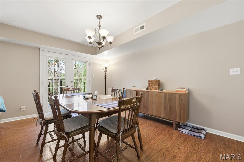 Sun Valley Condo Ph I - Residential